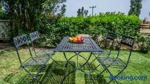 Sylvia's Guest House - Image 1