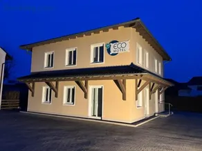 Eco Motel - Image 1