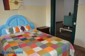Casarão Hospedagem - Image 1