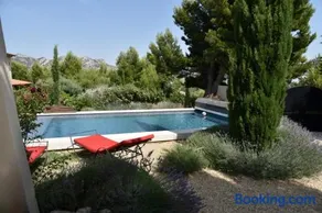 Villa con piscina privada, terraza y jacuzzi - Image 1