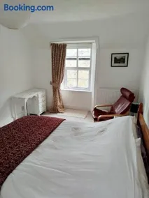 Kirkton Cottage whole house in Cairnie Aberdeenshire - Image 3