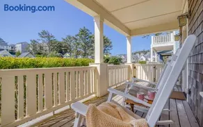 Summer Salt Cottage - Image 1