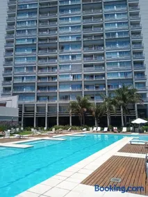 Quartier San Telmo Luxury Pool Gym & Spa, piscina climatizada - Image 1