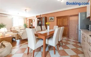 4 Bedroom Awesome Home In Banici - Image 4
