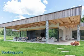 Ferienhaus am See mit Sauna und Whirlpool - Image 1