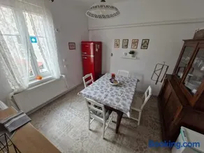 Várkerület Apartman - Image 1