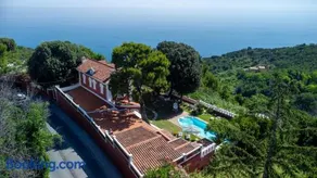 VILLA FIOLA 8, Emma Villas - Image 1