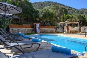 Sea Crest villa,vacation rental,pool,garden,sea view,private parking - Image 2