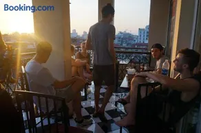 Hanoi Central Backpackers Hostel - Image 3
