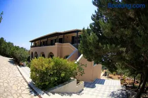 iliobasilema studios & apartments - Image 2