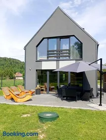 Stodoła pod Bacówką Zawoja Sauna Jacuzzi - Image 1