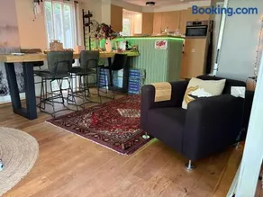 Gezellige ruime Cottage, privé, 2 slaapkamers, hond welkom! - Image 2
