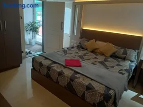 Central Abode Family Rooms - Image 4