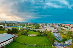 Juls Apartment next to football and hockey stadium - Image 1