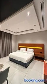 شقق ثري ستار للشقق المخدومة 6 - Image 4