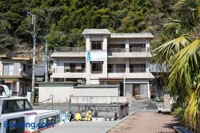 Island Base Shimami - Image 1