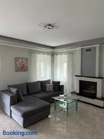 Eva House - Image 4
