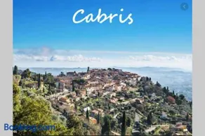 2 pièces de charme au coeur du village de CABRIS - Image 3
