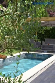 Small House with pool - Image 3