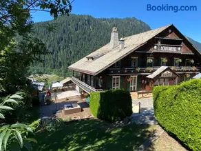 La Chaumiere - Luxury Traditional Chalet, Châtel - Image 1