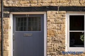 The Cottage - Image 1