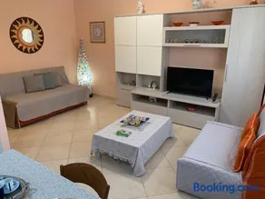 Lux Appartamento - Image 2