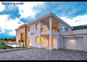 Villa White Pearl in Slivno - Image 1