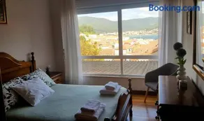 En Muros, céntrico, amplio, luminoso, vistas al mar - Image 1
