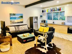Malibu Apartment - Peregian Beach - Image 2