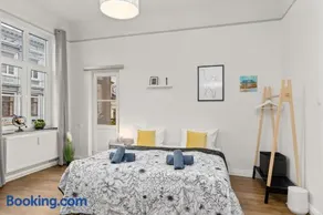 HOMEY Apartments - im Viertel mit Parkplatz - Image 2