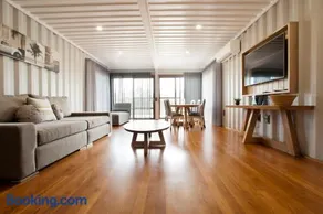 Stirling Estate Chalets - Image 4
