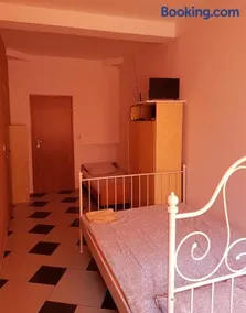 GuestHouse - Image 2
