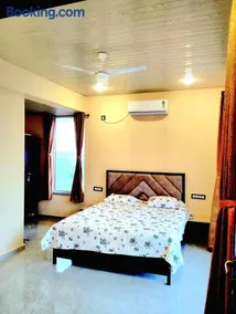 ROYAL MEADOWS IGATPURI Private Pool Villa H - Image 5