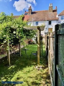 The Writer's Cottage - Image 2