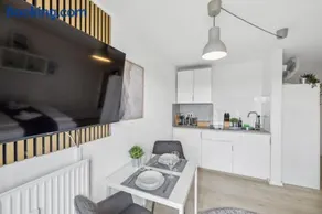 Go2Cozy Apartments - Quiet Central Studio, Free Parking - Image 3
