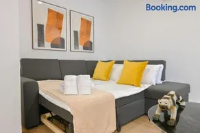 For You Rentals Amplia Casa temporal Madrid de 3 Dormitorios M VIL45 - Image 2