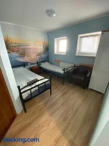 Sisters Rent - Image 2