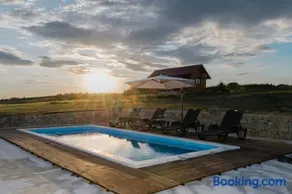 Brvnara Staničić sa privatnim bazenom - Image 5
