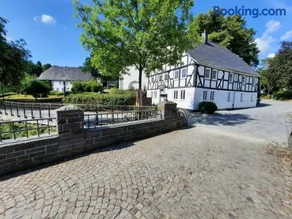 Ferienwohnung Am Kurpark Eslohe - Image 2