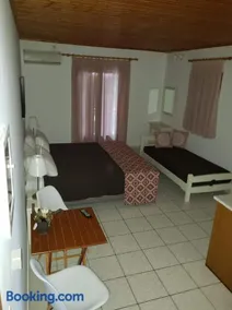 Marketos Apartments - Image 3