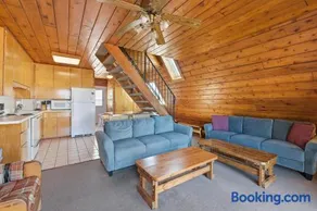 Chalet #17 - Image 3