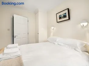 Clifden Seaview - Stunning Apartment - Image 2