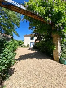 La Glycine, Maison au calme avec jardin, Fibre Wi-Fi, 20 min des plages, Parking privé - Image 2