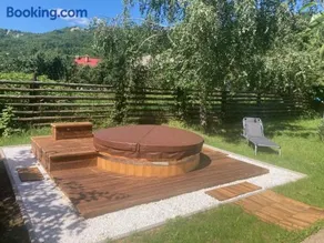 Casa cu Scări - Image 2
