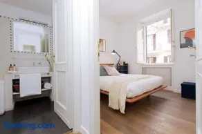 Colosseo Terrace Apartment - Image 3