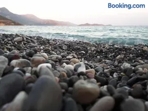 Greek village life by the sea - Image 2