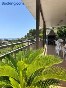 Seahomes Vacations - Charming House with Private Pool - Image 1