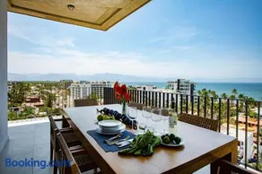 Oceana Luxury Escape 3BR3BA Ocean Views - Image 2