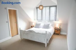 The Harbour Retreat - Image 5
