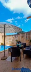 Moonshine Villa - Image 1